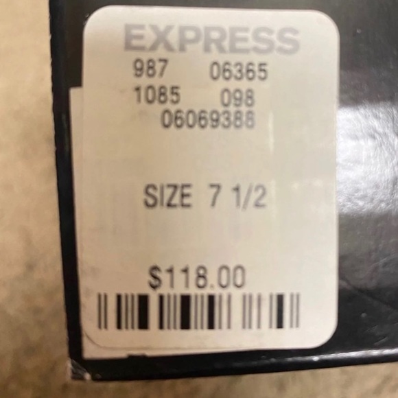 Express heels - Picture 3 of 3